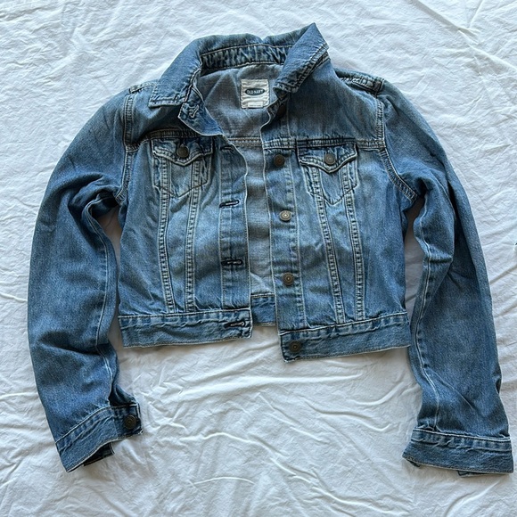 Old Navy Cropped Jean Jacket - Picture 1 of 4